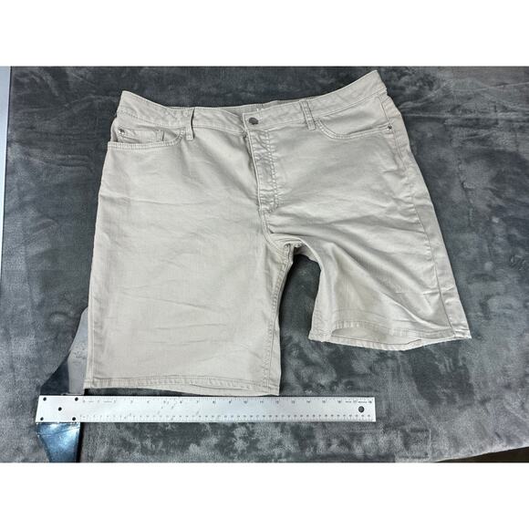 Lee Riders Women's Midrise Bermuda Shorts Size 20 Khaki Cotton Spandex Stretch - Picture 8 of 10